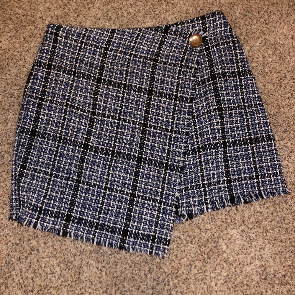 Tweed wrap skirt